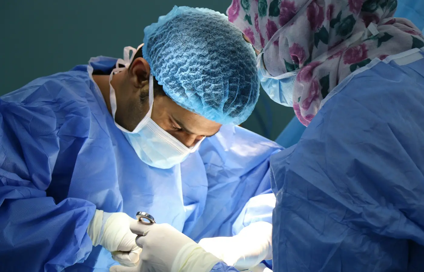 Aanvullende verzekering en vergoeding voor kinesiologie controleren